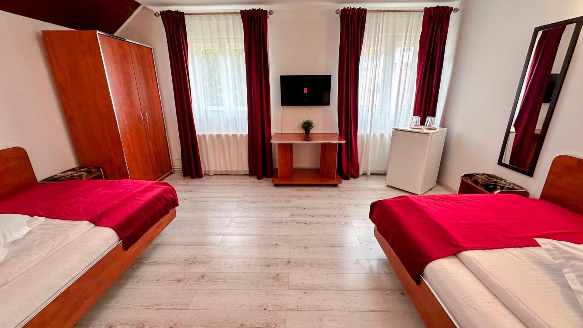 Valea Alba View - Self Check-In Hotel Busteni Luaran gambar