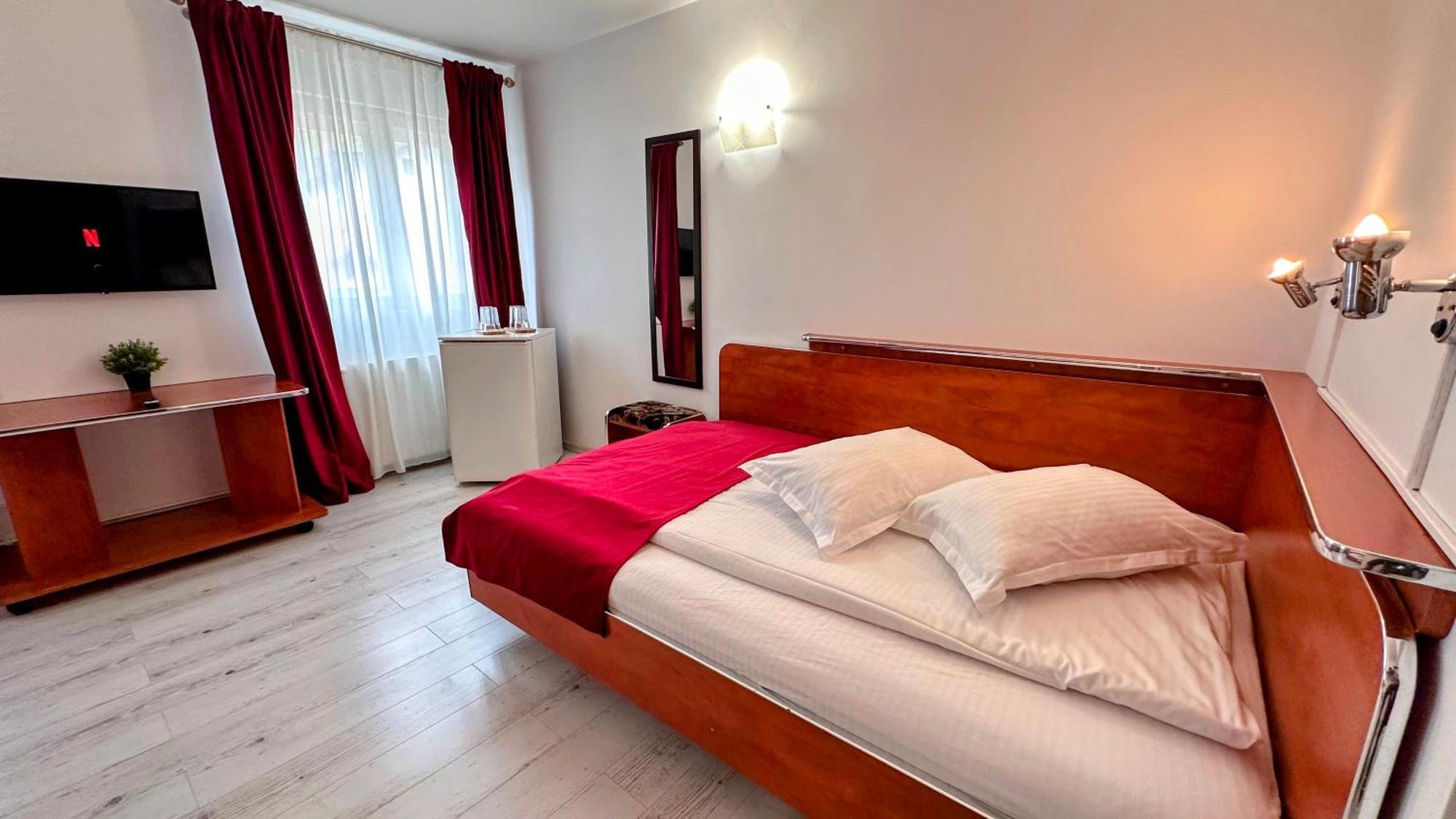 Valea Alba View - Self Check-In Hotel Busteni Luaran gambar