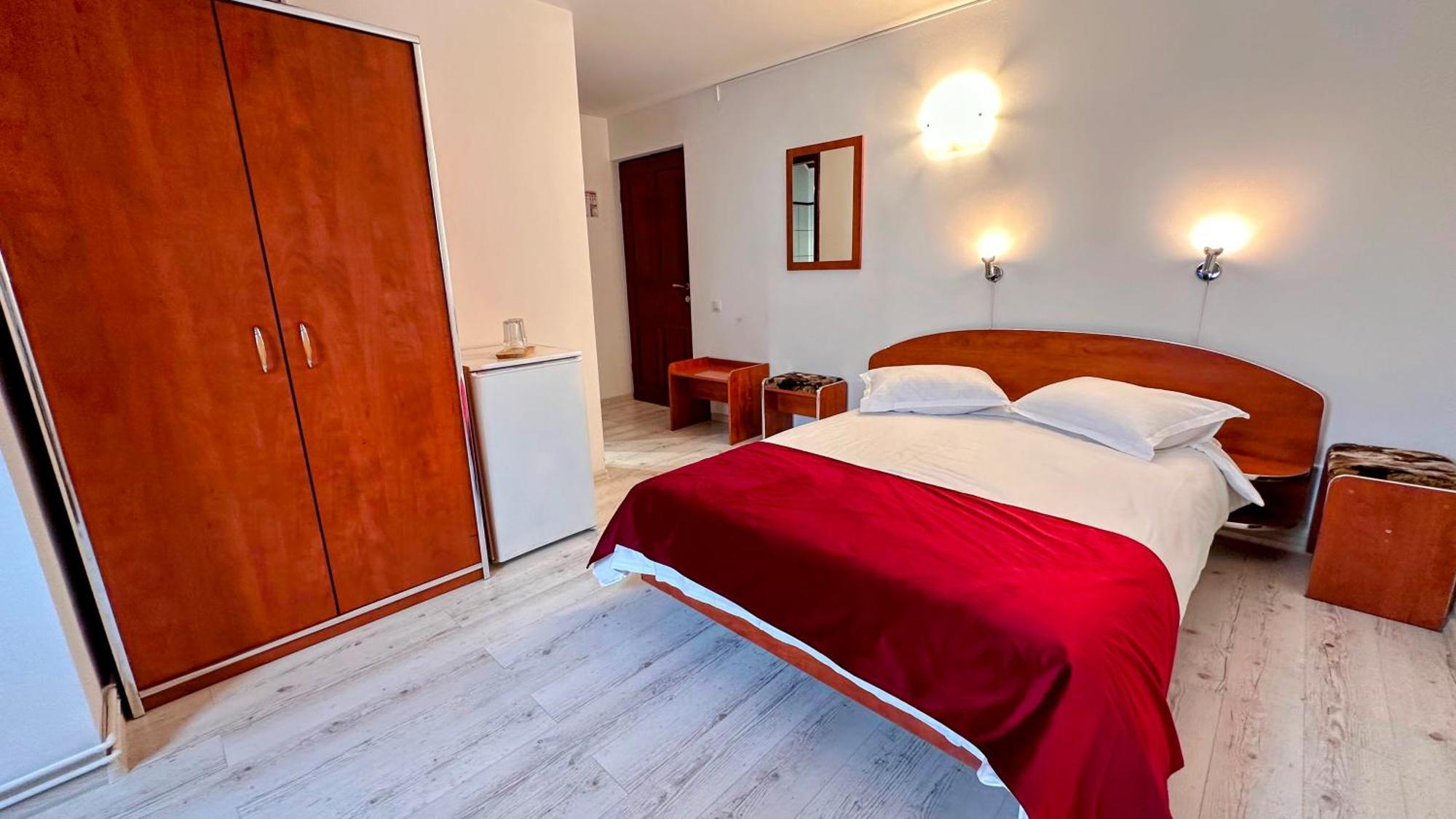 Valea Alba View - Self Check-In Hotel Busteni Luaran gambar
