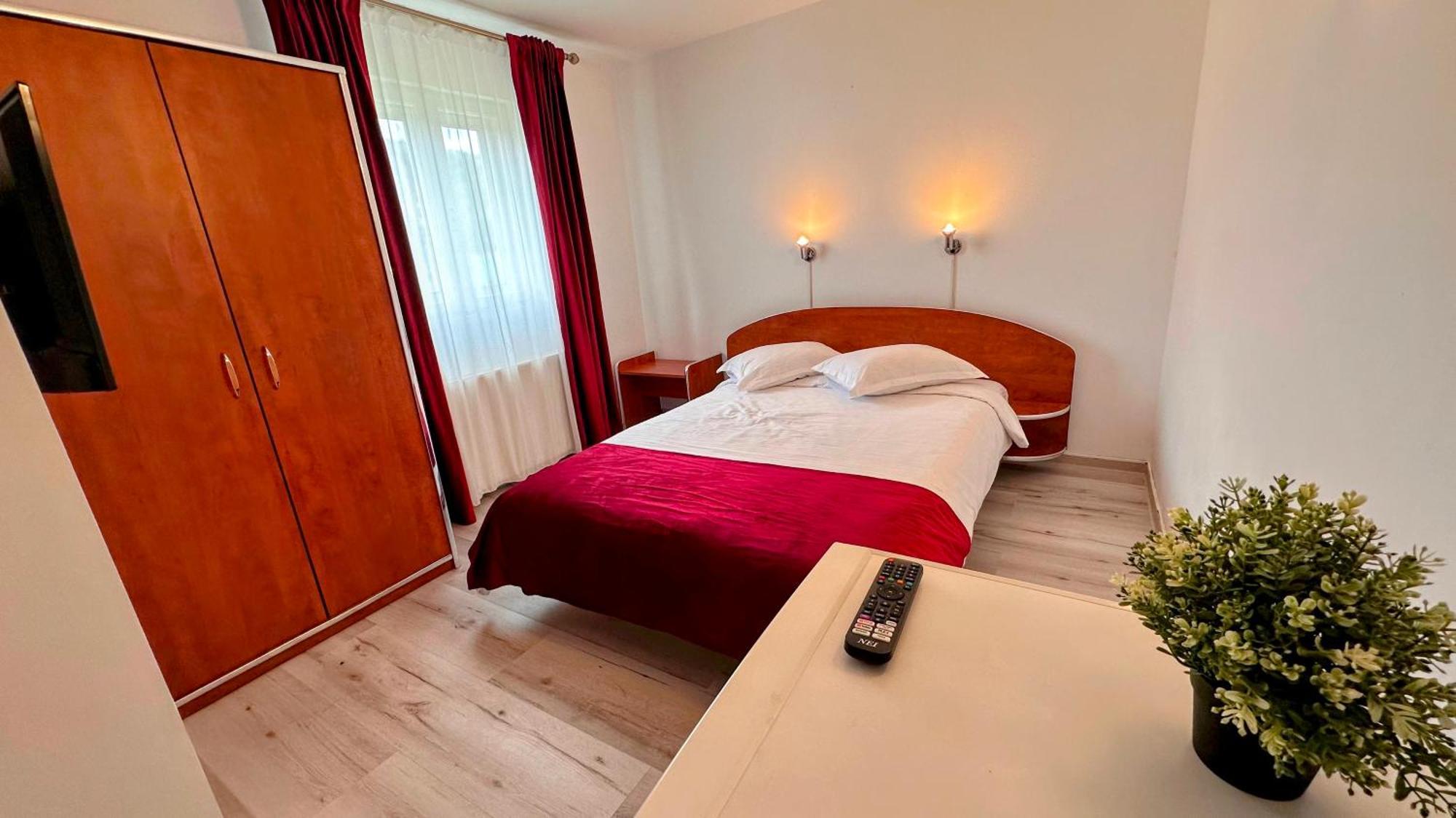 Valea Alba View - Self Check-In Hotel Busteni Luaran gambar