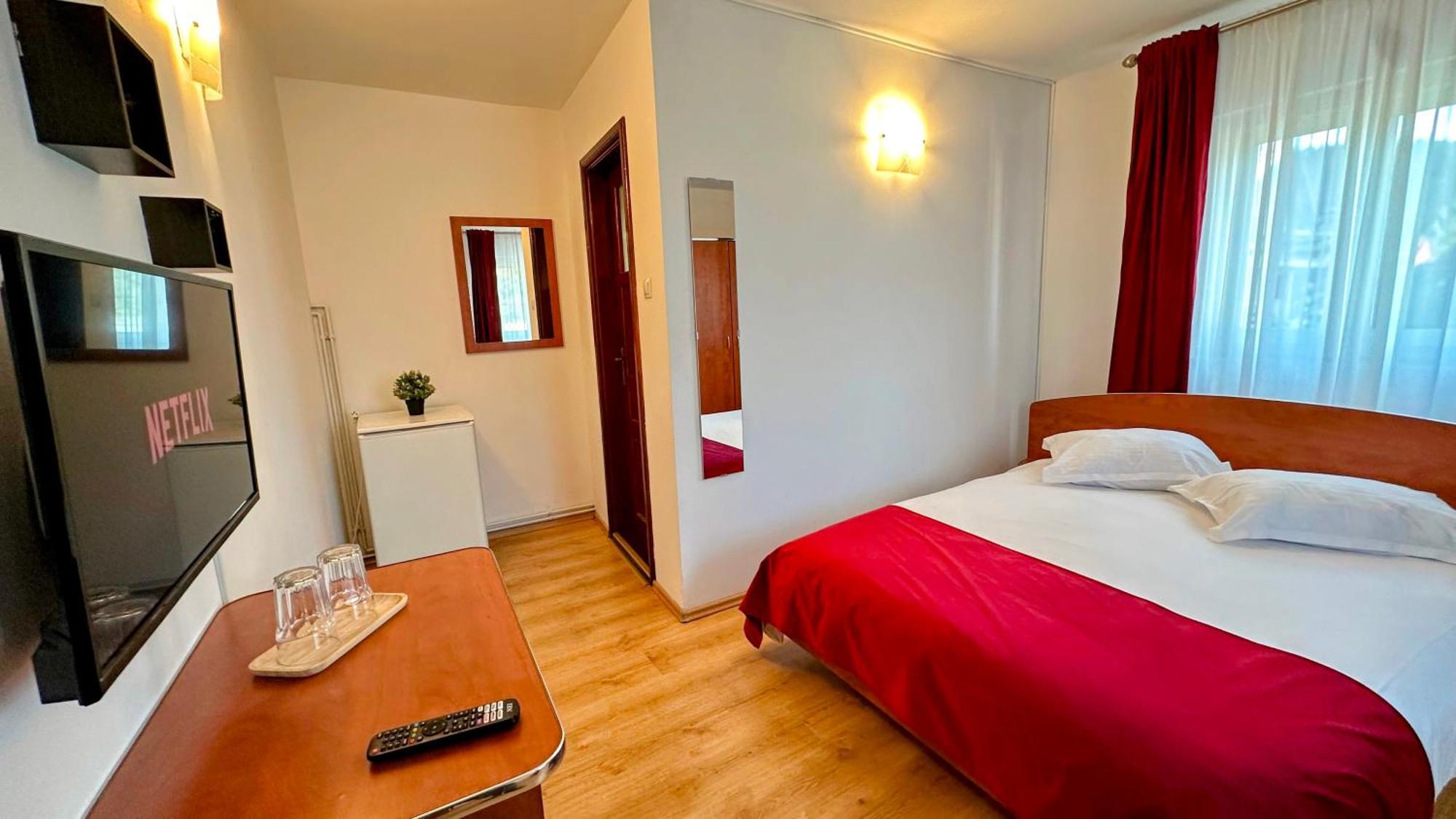 Valea Alba View - Self Check-In Hotel Busteni Luaran gambar