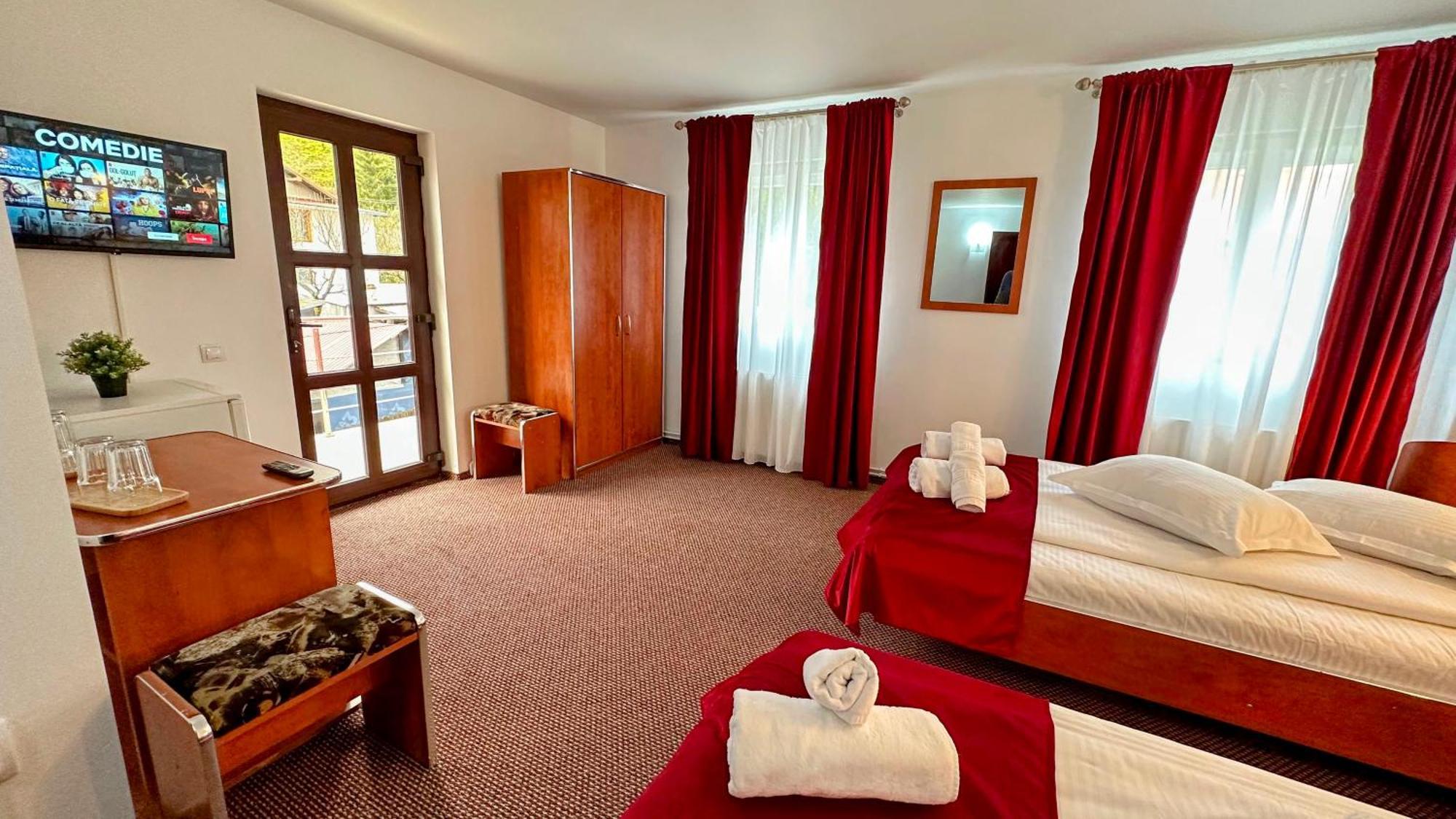 Valea Alba View - Self Check-In Hotel Busteni Luaran gambar